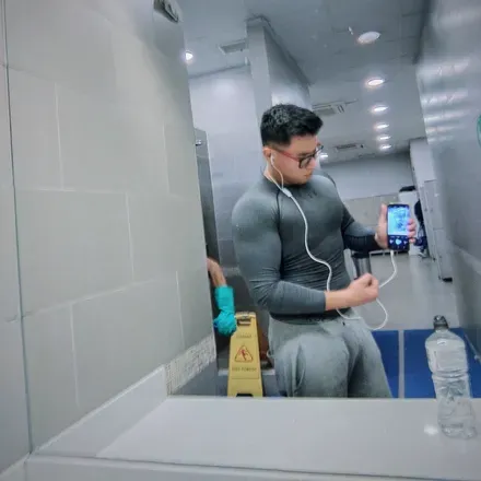 OnlyFans cuenta loyolavic avatar 1
