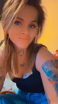 OnlyFans cuenta lilmama6980 avatar 1