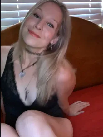 OnlyFans cuenta moralie avatar 1
