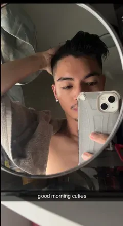 OnlyFans account  yourislanderboy avatar 1