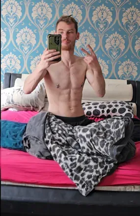 OnlyFans cuenta theghilliedhu avatar 1