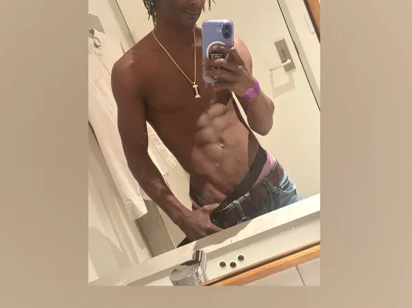 OnlyFans cuenta notakendoll avatar 1
