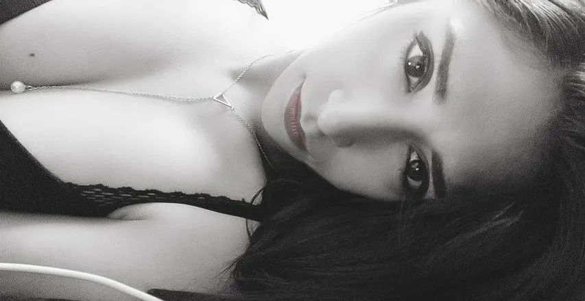 OnlyFans cuenta xiin24 header 2