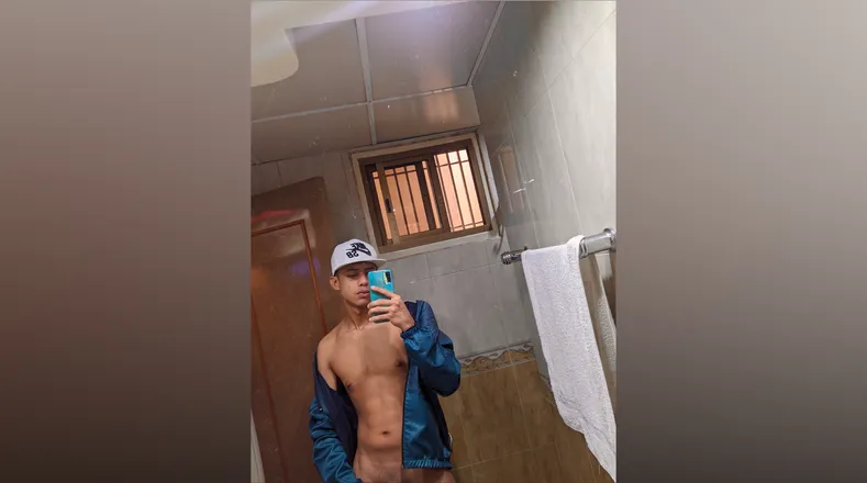 OnlyFans cuenta mike_sohot69 header 2