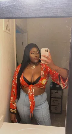 OnlyFans cuenta goldenmommas avatar 1