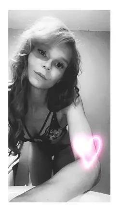 OnlyFans cuenta offgridglamourgirl avatar 1