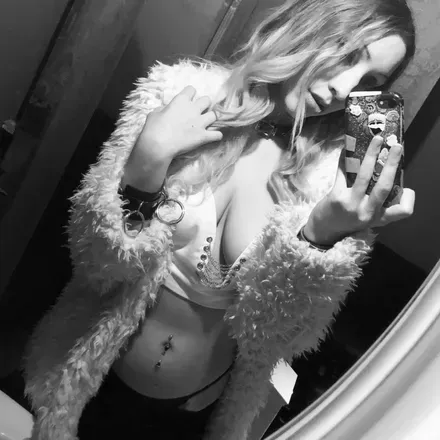 OnlyFans cuenta myst3ryx4ng3l avatar 1