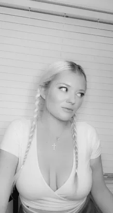 OnlyFans cuenta xoxamy-leaxox header 2