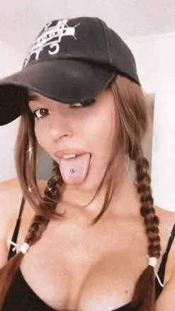 OnlyFans cuenta ksanya_0 header 2