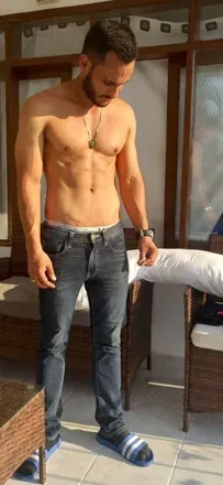 OnlyFans account  pipequinterosion avatar 1