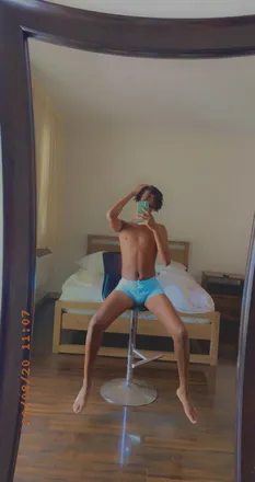 OnlyFans cuenta rarelylove1 header 2