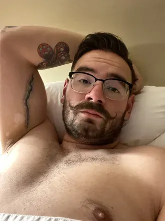 OnlyFans cuenta horneebee avatar 1