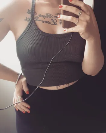 OnlyFans cuenta aussie_housewife69 header 2