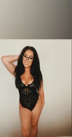 OnlyFans cuenta exotic_tae header 2