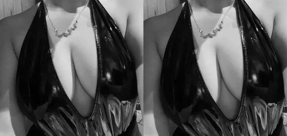 OnlyFans cuenta vickysavage header 2