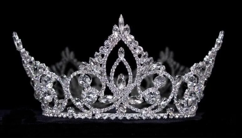 OnlyFans cuenta itsqueenpaisley header 2