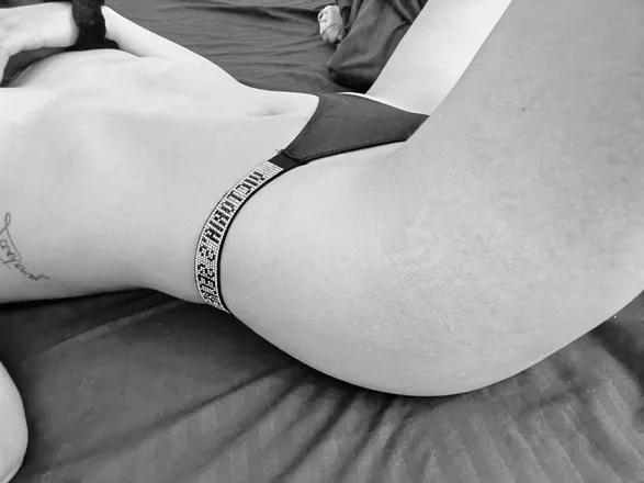 OnlyFans cuenta nicollevmgr01 header 2