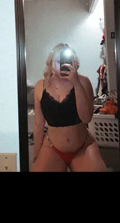 OnlyFans cuenta taya200214 avatar 1