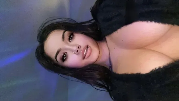 OnlyFans cuenta harleymilan header 2