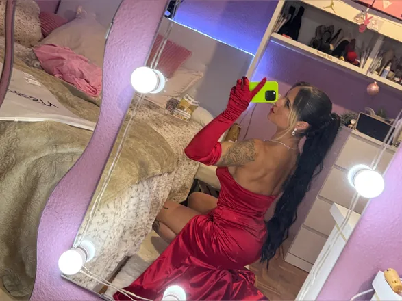 OnlyFans cuenta muuy_salvaje header 2
