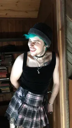 OnlyFans account  raccoonhabits avatar 1