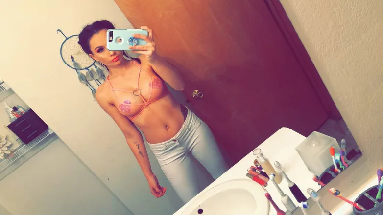 OnlyFans cuenta hurricane_slop_top header 2