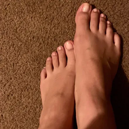 OnlyFans cuenta feet4.u avatar 1