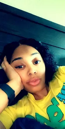 OnlyFans cuenta prettiigirl_roc avatar 1