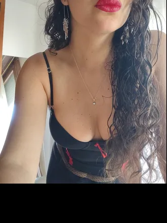 OnlyFans cuenta latinbombshell69 header 2