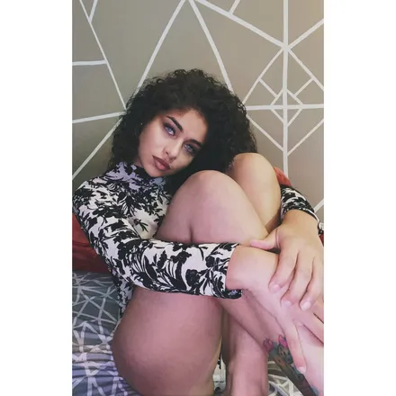 OnlyFans cuenta kikibunny02 header 2
