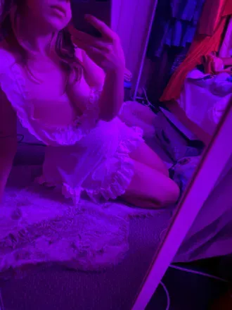 OnlyFans account  faeheart header 2