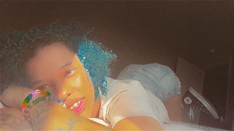 OnlyFans cuenta kawaii_but_brattyaf header 2