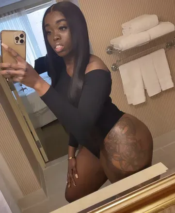 OnlyFans cuenta darkskinsherrice avatar 1