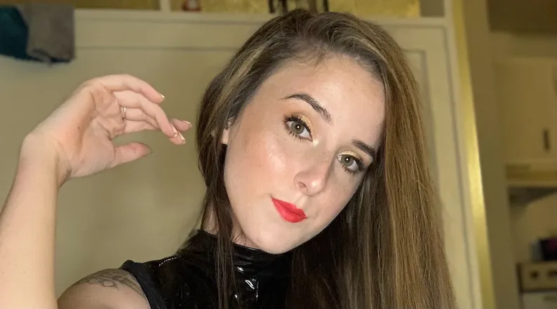 OnlyFans cuenta divine_belle header 2