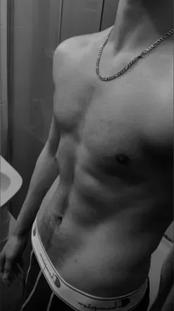 OnlyFans cuenta tomasdykomury avatar 1