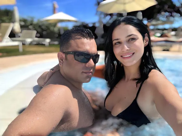 OnlyFans cuenta dazzlingstars header 2