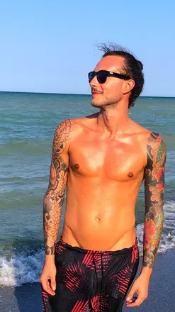 OnlyFans account  pasare avatar 1