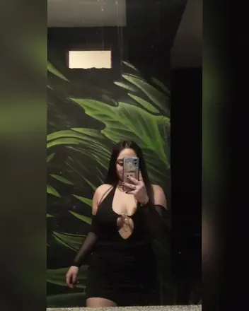 OnlyFans account  maariaaa avatar 1