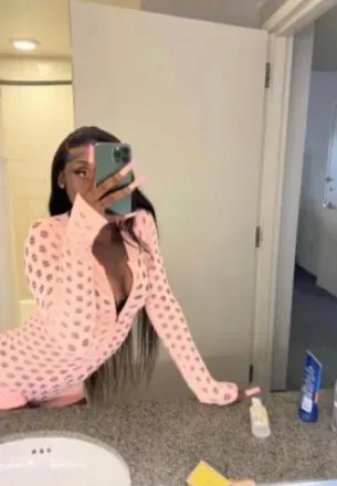 OnlyFans account  monaeet avatar 1