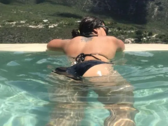 OnlyFans cuenta cami.omx header 2