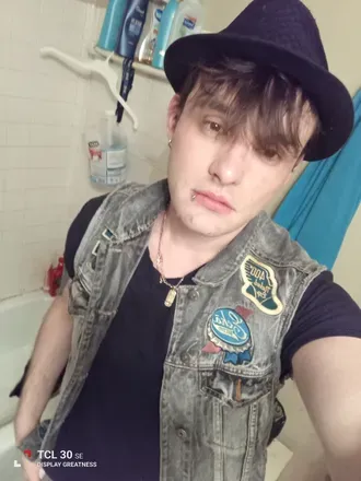 OnlyFans cuenta prettyboyzirkle avatar 1