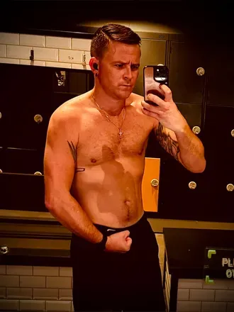 OnlyFans cuenta aahh007 header 2