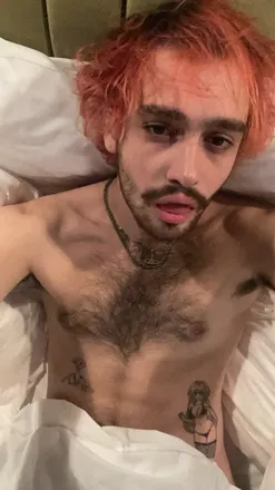 OnlyFans cuenta boysluut header 2