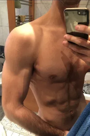 OnlyFans cuenta gelluz avatar 1