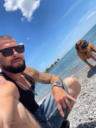 OnlyFans cuenta u550299740 header 2