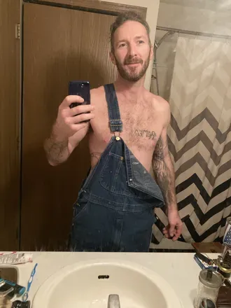OnlyFans of bennybigcock420