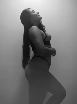 OnlyFans cuenta carolina-n header 2