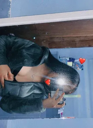 OnlyFans cuenta kenyamedina69 avatar 1