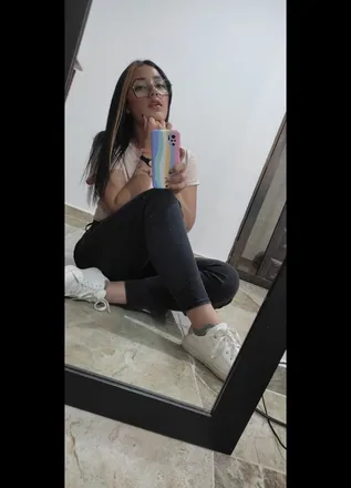 OnlyFans cuenta aq7427 header 2
