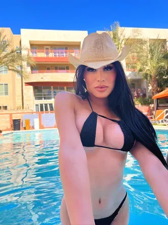 OnlyFans account  luccix avatar 1